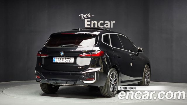 BMW 2-Series 2026 — photo 2