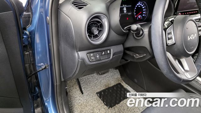 Kia K3 2022 — photo 17