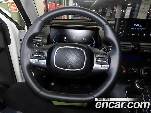 Hyundai Casper 2023 — photo 8