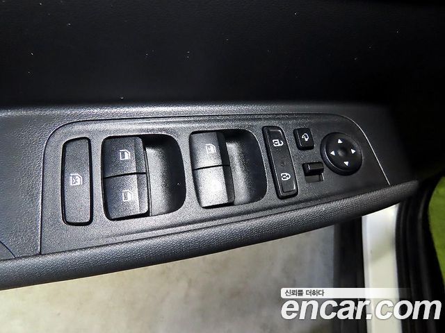 Hyundai Casper 2023 — photo 12