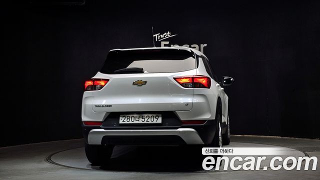 Chevrolet Korea Trailblazer 2021 — photo 4