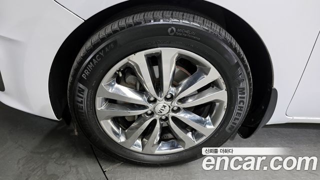 Kia Canival 2018 — photo 5