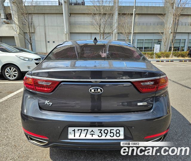 Kia K7 2018 — photo 5