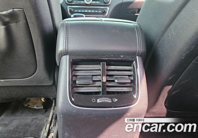 Kia K7 2018 — photo 10