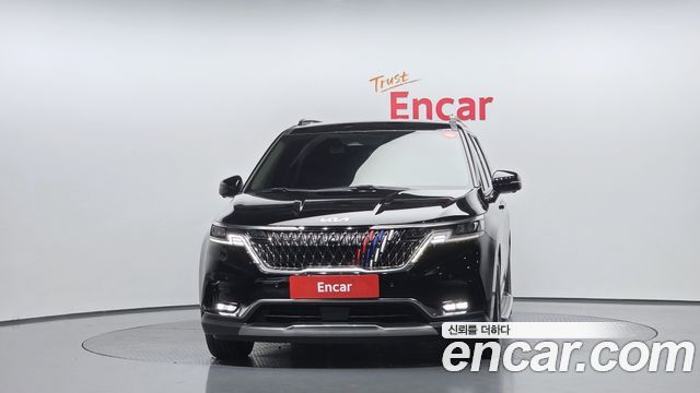 Kia Canival 2023 — photo 3