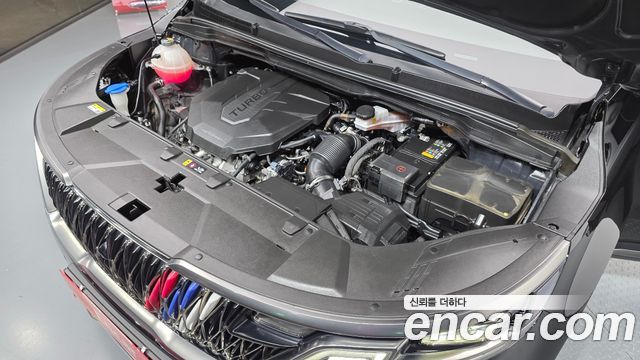 Kia Canival 2023 — photo 6