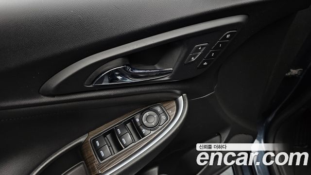 Chevrolet Korea Malibu 2019 — photo 16