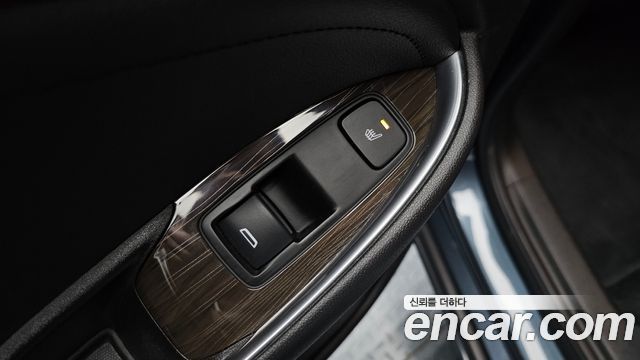 Chevrolet Korea Malibu 2019 — photo 19
