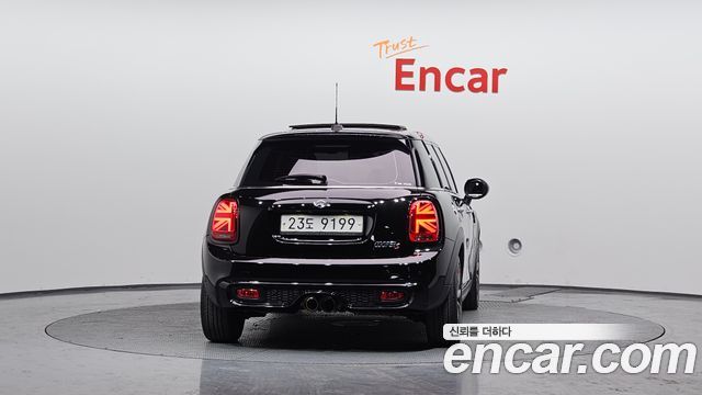 Mini Cooper 2019 — photo 4
