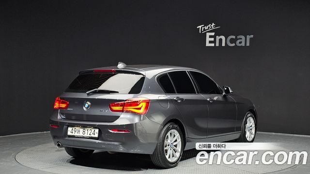 BMW 1-Series 2018 — photo 2