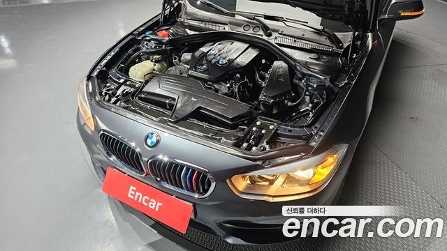 BMW 1-Series 2018 — photo 6