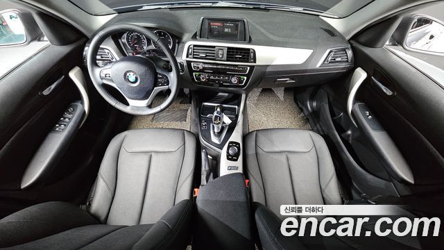 BMW 1-Series 2018 — photo 7