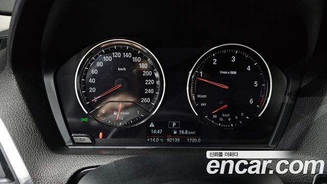 BMW 1-Series 2018 — photo 8