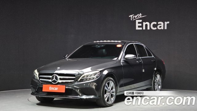 Mercedes-Benz C-Class 2020 — photo 1