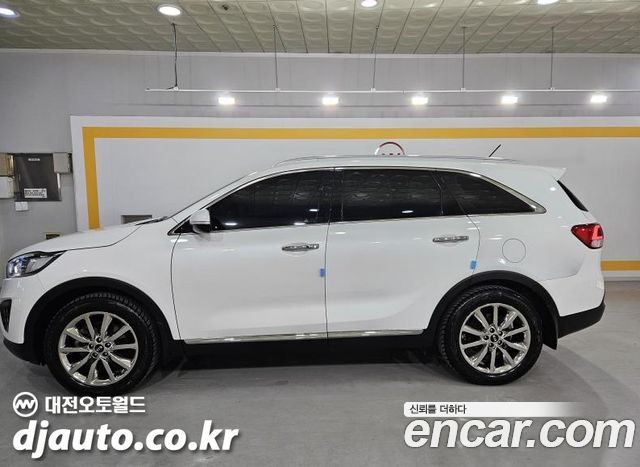 Kia Sorento 2017 — photo 2