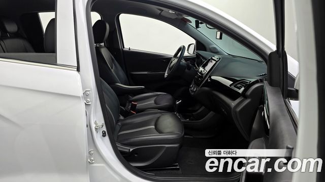Chevrolet Korea Spark 2021 — photo 10