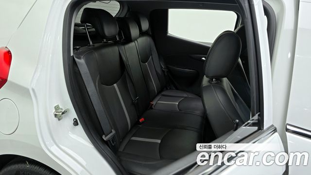 Chevrolet Korea Spark 2021 — photo 12