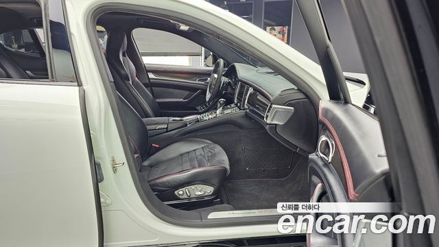Porsche Panamera 2015 — photo 11