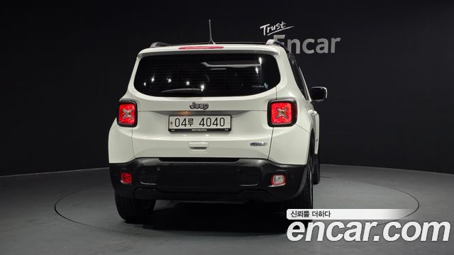 Jeep Renegade 2018 — photo 4