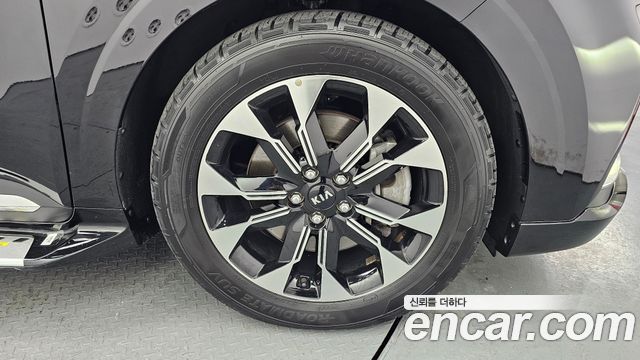 Kia Canival 2021 — photo 5