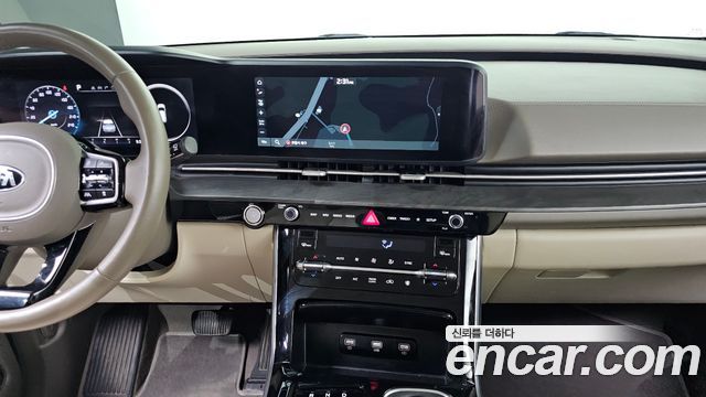 Kia Canival 2021 — photo 15