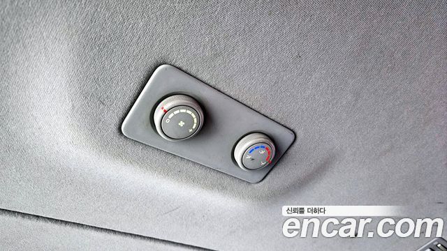 Hyundai Starex 2016 — photo 20