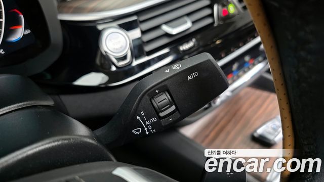 BMW Gran Turismo 2023 — photo 17