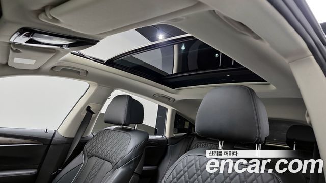 BMW Gran Turismo 2023 — photo 19