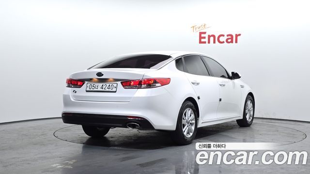 Kia K5 2017 — photo 2