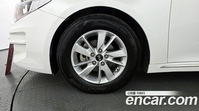 Kia K5 2017 — photo 5