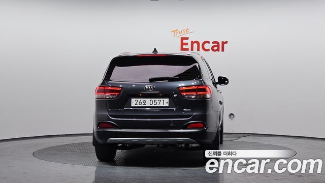 Kia Sorento 2016 — photo 4