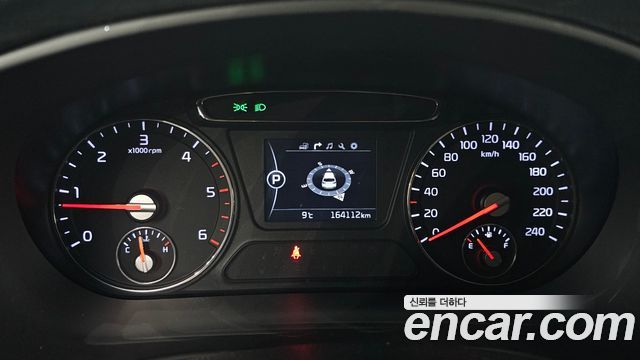 Kia Sorento 2016 — photo 8