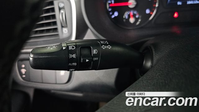 Kia Sorento 2016 — photo 18