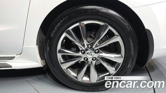 Kia Canival 2019 — photo 5