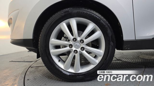 Hyundai Tucson 2011 — photo 5