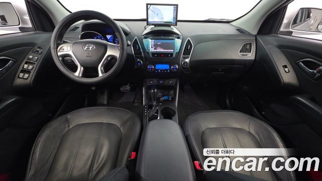 Hyundai Tucson 2011 — photo 7