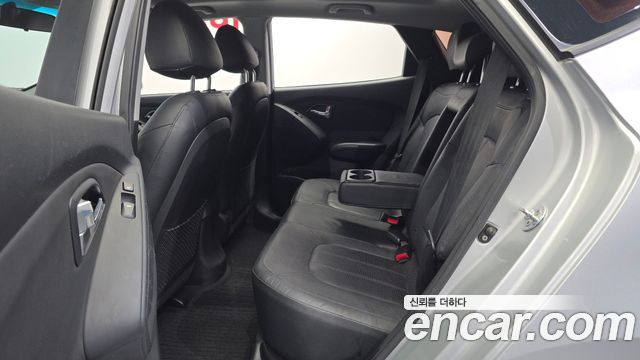 Hyundai Tucson 2011 — photo 11