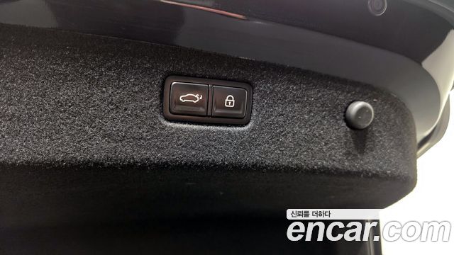 Kia K9 2022 — photo 20