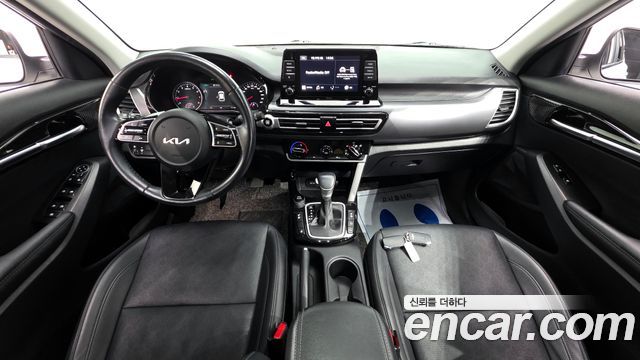 Kia Seltos 2023 — photo 7
