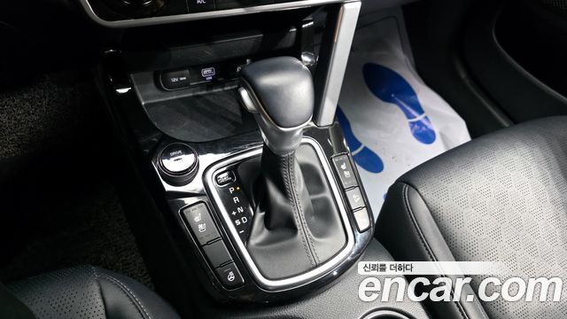Kia Seltos 2023 — photo 9
