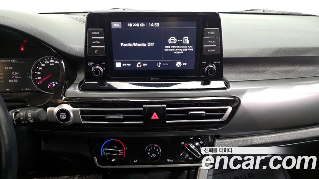 Kia Seltos 2023 — photo 14
