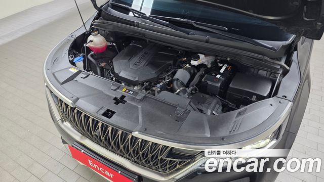 Kia Canival 2023 — photo 6