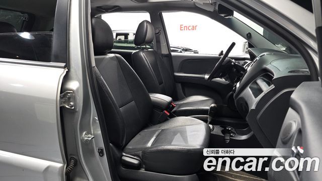 Kia Sportage 2009 — photo 10