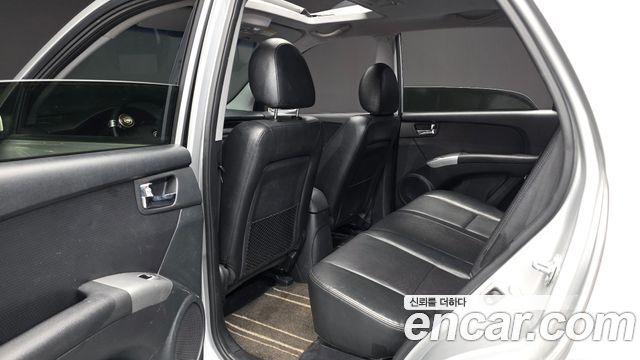 Kia Sportage 2009 — photo 12