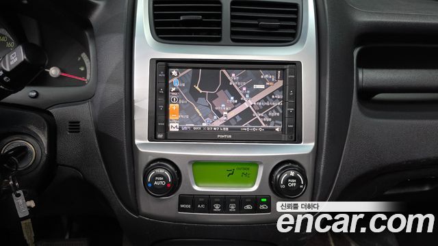 Kia Sportage 2009 — photo 15