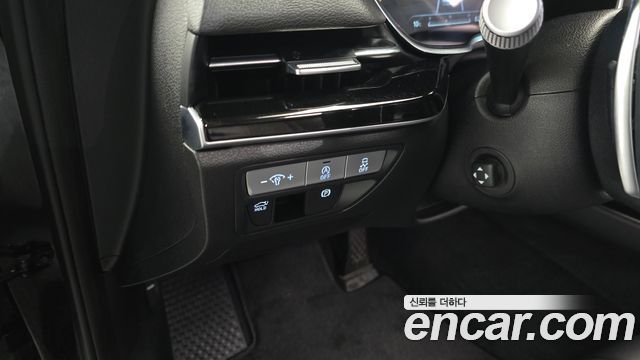 Genesis G80 2022 — photo 14