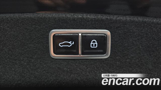 Genesis G80 2022 — photo 19