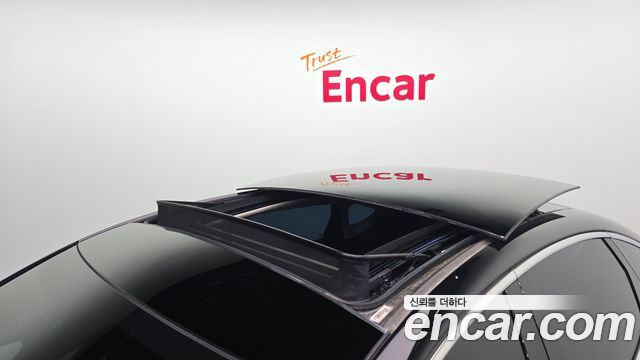 Genesis G80 2022 — photo 20