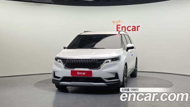 Kia Canival 2022 — photo 3