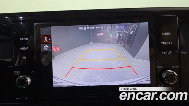 Kia Canival 2022 — photo 15